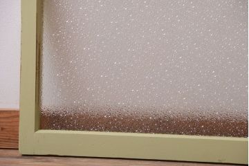 アンティーク　ダイヤガラス入り!グリーンペイントの明り取り(窓)