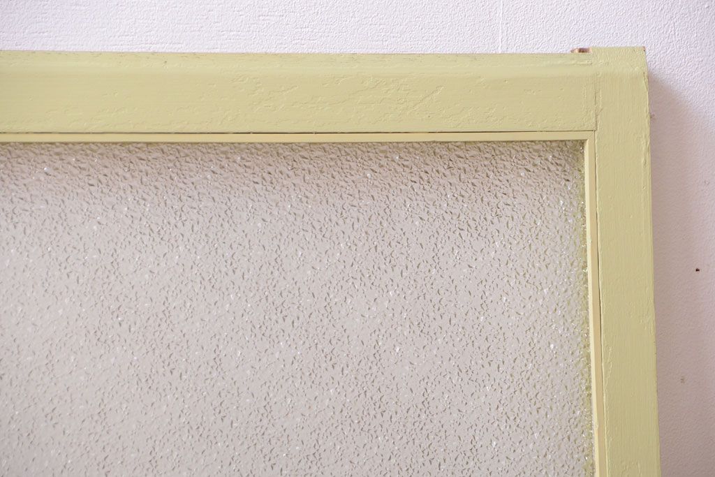 アンティーク　ダイヤガラス入り!グリーンペイントの明り取り(窓)