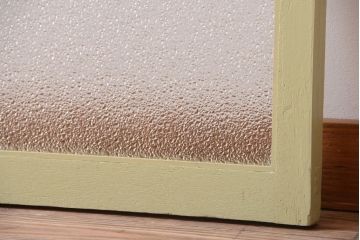 アンティーク　ダイヤガラス入り!グリーンペイントの明り取り(窓)