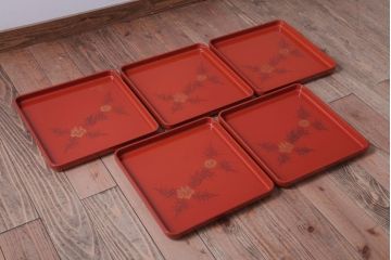 アンティーク雑貨　アンティーク　大正〜昭和初期　沈金蒔絵木製お膳5枚(漆器)(1)