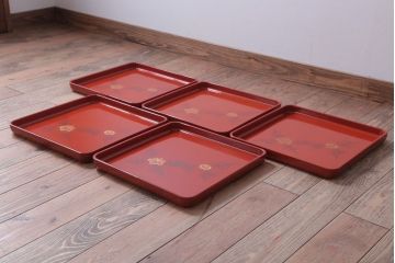 アンティーク雑貨　アンティーク　大正〜昭和初期　沈金蒔絵木製お膳5枚(漆器)(1)