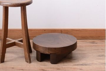 アンティーク雑貨　古民具・骨董　総欅材!アンティークのお釜の蓋(花台)