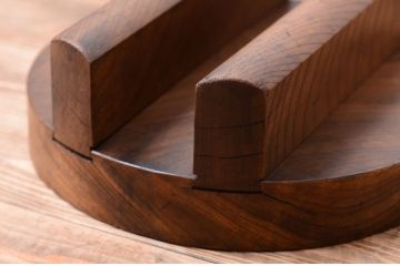 アンティーク雑貨　古民具・骨董　総欅材!アンティークのお釜の蓋(花台)