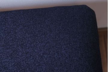 レトロ家具　和製アンティーク　古い木のレトロなクッション座面角スツール(3)