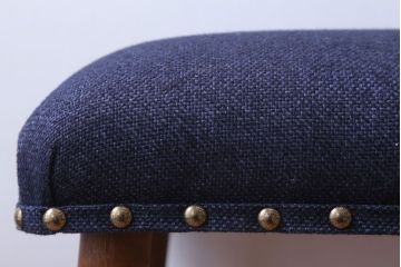 レトロ家具　和製アンティーク　古い木のレトロなクッション座面角スツール(3)