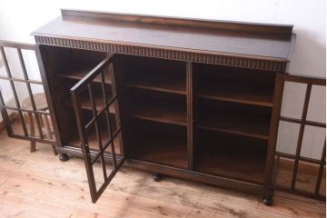 アンティーク家具　アンティーク　日本製　高級品!脚付きサイドボード