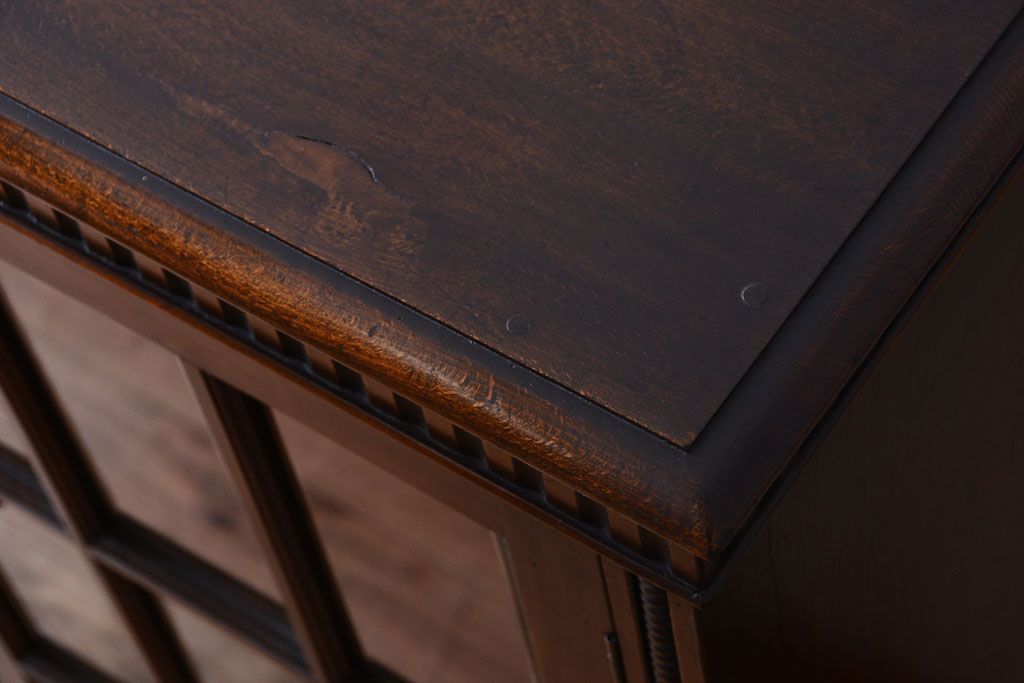 アンティーク家具　アンティーク　日本製　高級品!脚付きサイドボード