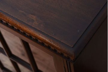 アンティーク家具　アンティーク　日本製　高級品!脚付きサイドボード
