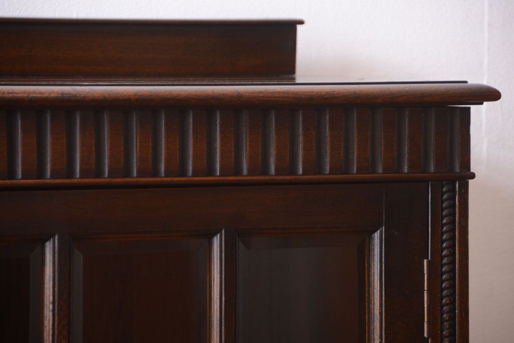 アンティーク家具　アンティーク　日本製　高級品!脚付きサイドボード