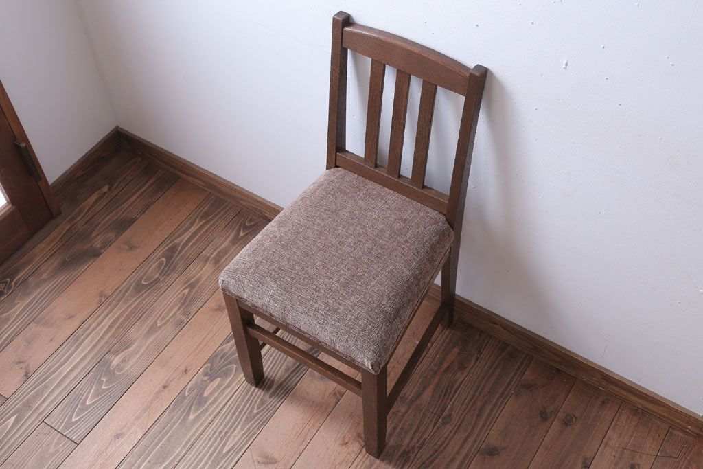レトロ家具　和製アンティーク　ナラ材製!レトロなシンプルチェア(3)