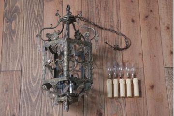 イギリスアンティーク　真鍮製　5灯クリスタルシャンデリア