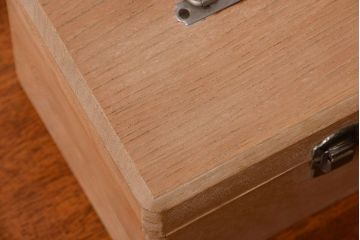 アンティーク雑貨　昭和レトロ　ナラ材の小さなアンティーク木箱(2)