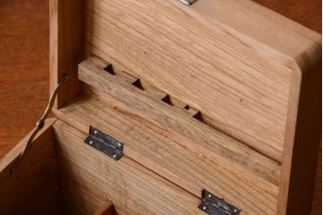 アンティーク雑貨　昭和レトロ　ナラ材の小さなアンティーク木箱(2)