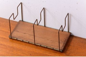 レトロ家具　昭和レトロ　シンプルなアンティークワイヤー本立て