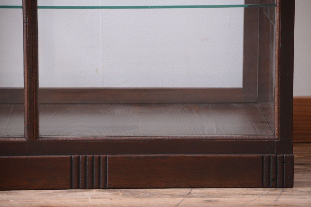 アンティーク家具　大正ロマン　古い木製の背が低いガラスケース(ショーケース)