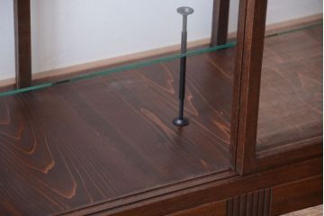 アンティーク家具　大正ロマン　古い木製の背が低いガラスケース(ショーケース)