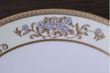 アンティーク雑貨　中古　イギリスWedgwood(ウェッジウッド)　Cliveden(クリブデン)シリーズ　カップ&ソーサー2客セット(洋食器)