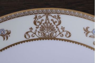 アンティーク雑貨　中古　イギリスWedgwood(ウェッジウッド)　Cliveden(クリブデン)シリーズ　カップ&ソーサー2客セット(洋食器)