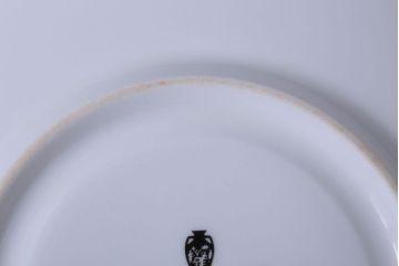 アンティーク雑貨　中古　イギリスWedgwood(ウェッジウッド)　Cliveden(クリブデン)シリーズ　カップ&ソーサー2客セット(洋食器)