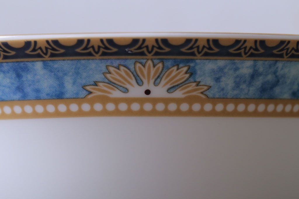 アンティーク雑貨　中古　イギリス　Wedgwood(ウェッジウッド)　Curzon(カーゾン)シリーズ　カップ&ソーサー3客セット(2)(洋食器)