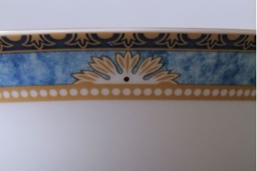 アンティーク雑貨　中古　イギリス　Wedgwood(ウェッジウッド)　Curzon(カーゾン)シリーズ　カップ&ソーサー3客セット(2)(洋食器)