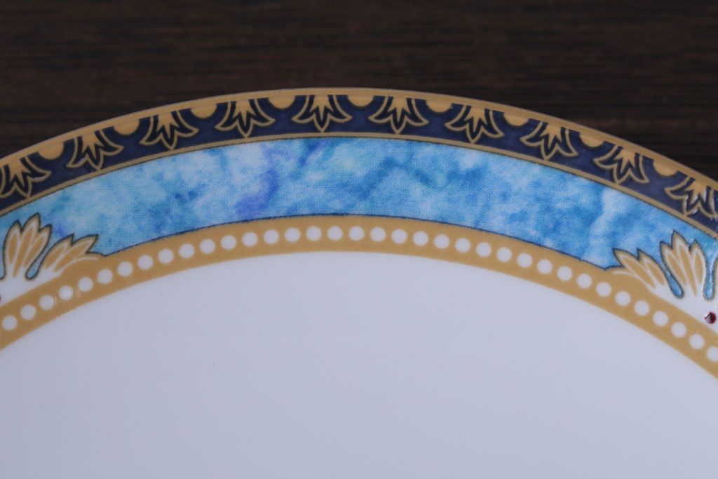 アンティーク雑貨　中古　イギリス　Wedgwood(ウェッジウッド)　Curzon(カーゾン)シリーズ　カップ&ソーサー3客セット(2)(洋食器)