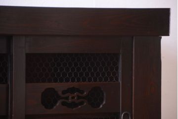 アンティーク家具　古民具・骨董　明治期　重厚な鉄脚付き!六尺水屋箪笥サイドボード