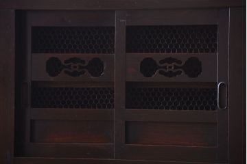 アンティーク家具　古民具・骨董　明治期　重厚な鉄脚付き!六尺水屋箪笥サイドボード