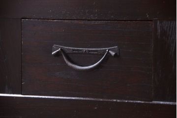 アンティーク家具　古民具・骨董　明治期　重厚な鉄脚付き!六尺水屋箪笥サイドボード