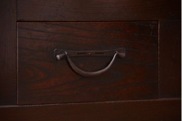 アンティーク家具　古民具・骨董　明治期　重厚な鉄脚付き!六尺水屋箪笥サイドボード