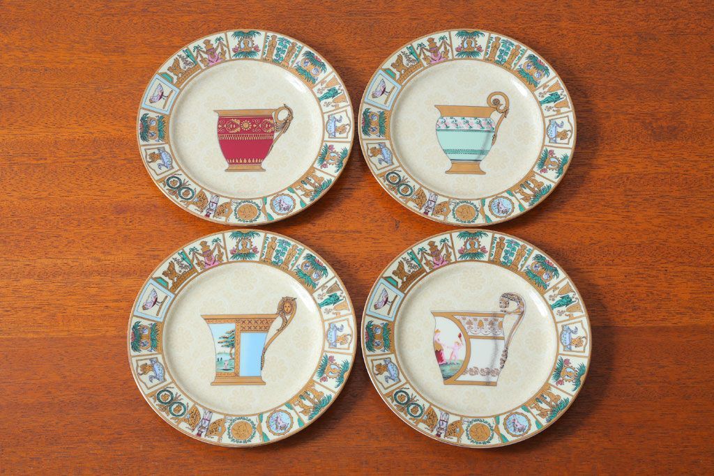 アンティーク雑貨　中古　GUCCI(グッチ)　PORCELLANA　ROMAN(ローマ)　プレート4枚セット(洋食器)