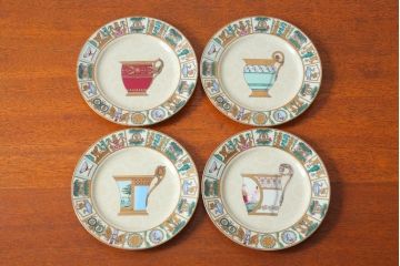 アンティーク雑貨　中古　GUCCI(グッチ)　PORCELLANA　ROMAN(ローマ)　プレート4枚セット(洋食器)