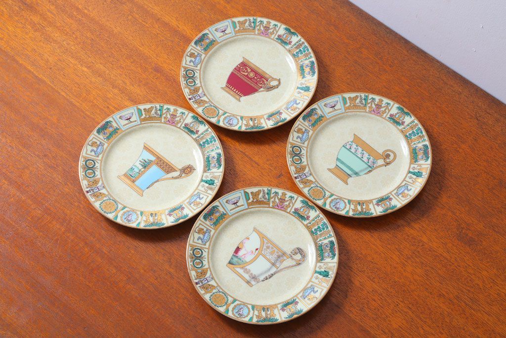 アンティーク雑貨　中古　GUCCI(グッチ)　PORCELLANA　ROMAN(ローマ)　プレート4枚セット(洋食器)