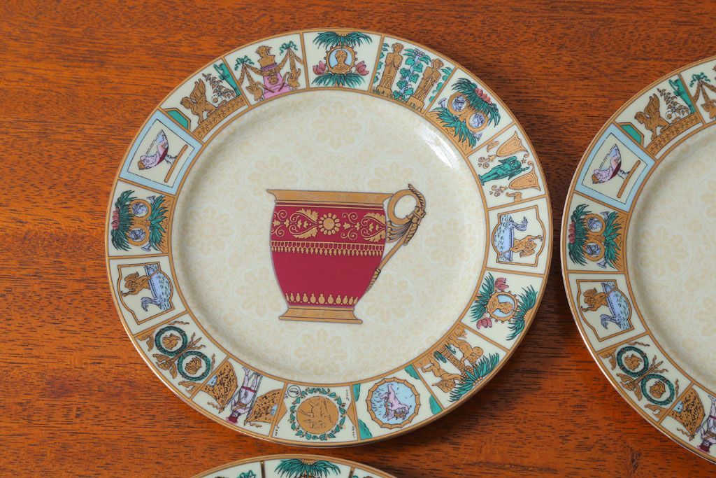 アンティーク雑貨　中古　GUCCI(グッチ)　PORCELLANA　ROMAN(ローマ)　プレート4枚セット(洋食器)