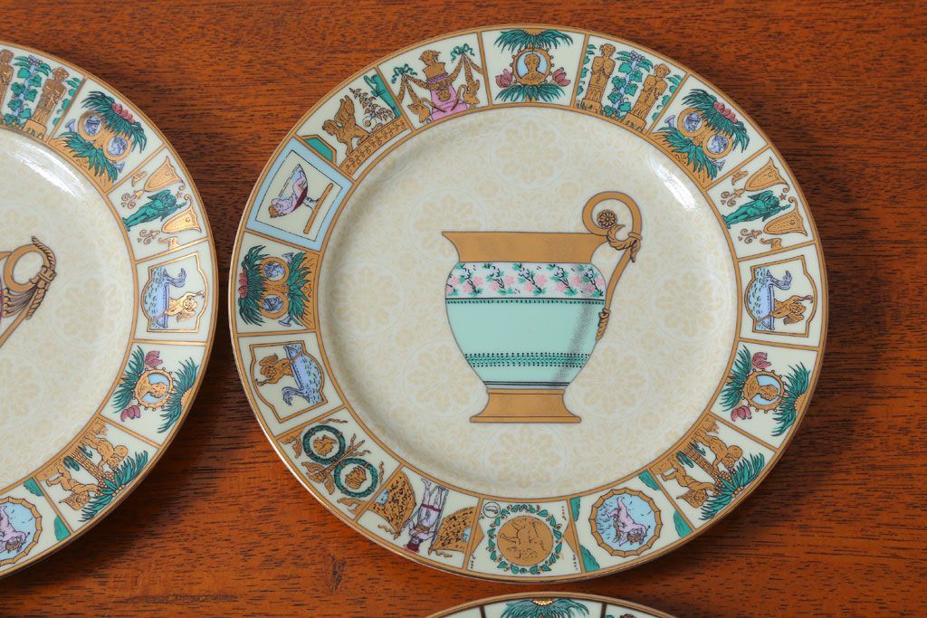 アンティーク雑貨　中古　GUCCI(グッチ)　PORCELLANA　ROMAN(ローマ)　プレート4枚セット(洋食器)