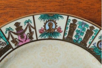 アンティーク雑貨　中古　GUCCI(グッチ)　PORCELLANA　ROMAN(ローマ)　プレート4枚セット(洋食器)