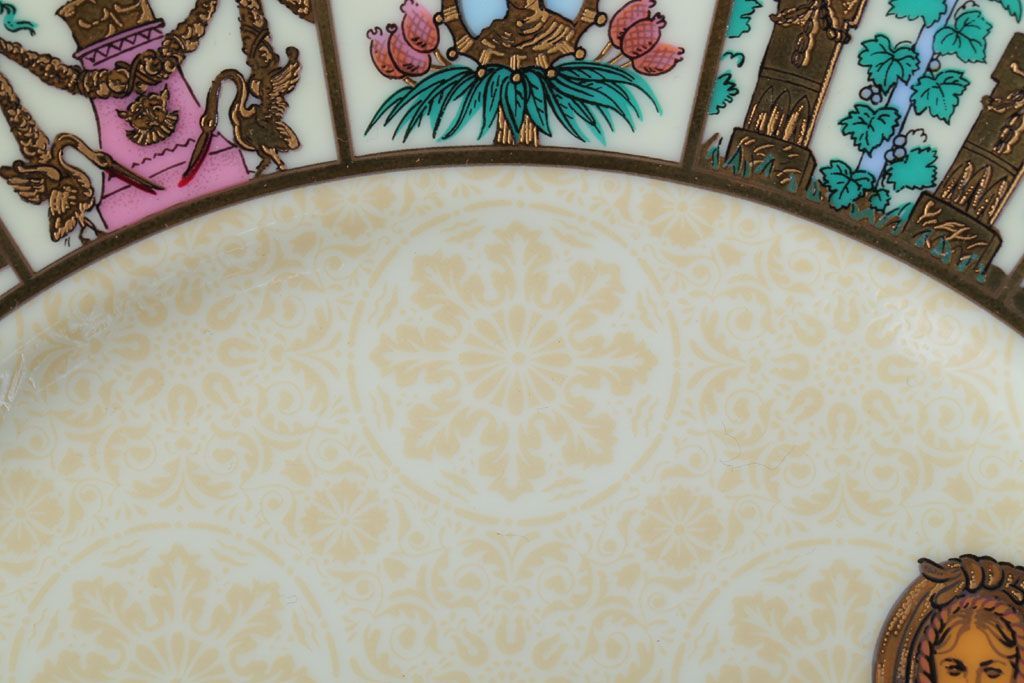 アンティーク雑貨　中古　GUCCI(グッチ)　PORCELLANA　ROMAN(ローマ)　プレート4枚セット(洋食器)