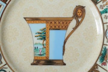 アンティーク雑貨　中古　GUCCI(グッチ)　PORCELLANA　ROMAN(ローマ)　プレート4枚セット(洋食器)