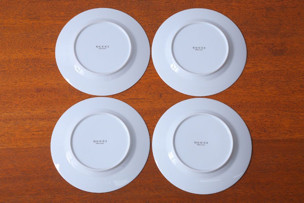 アンティーク雑貨　中古　GUCCI(グッチ)　PORCELLANA　ROMAN(ローマ)　プレート4枚セット(洋食器)