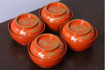アンティーク雑貨　アンティーク　大正〜昭和初期　木製朱塗蒔絵椀4客セット(漆器)