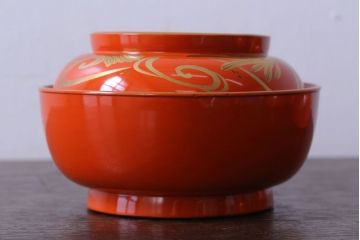 アンティーク雑貨　アンティーク　大正〜昭和初期　木製朱塗蒔絵椀4客セット(漆器)