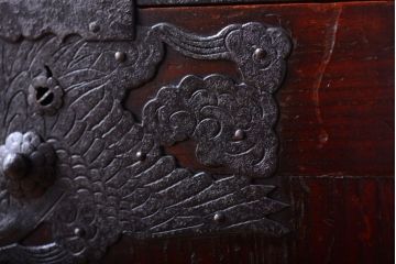 アンティーク家具　古民具・骨董　明治期　佐渡　半櫃(はんがい)　アンティーク船箪笥(舟箪笥、衣装箪笥)