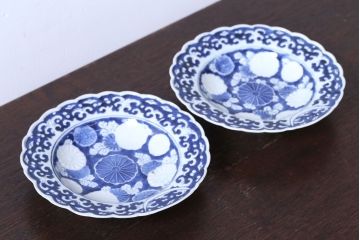 アンティーク　江戸期　古伊万里　菊花　深皿2枚セット