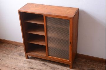 レトロ家具　昭和レトロ　モールガラス入り!脚付きのアンティーク収納戸棚