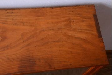 レトロ家具　昭和レトロ　モールガラス入り!脚付きのアンティーク収納戸棚