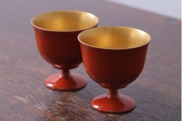 大正〜昭和初期　鶴亀の図　木製蒔絵盃2客(漆器・杯)(3)