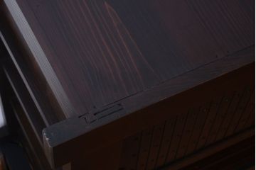 アンティーク家具　古民具・骨董　明治期　重厚な鉄脚付き!六尺水屋箪笥サイドボード(2)