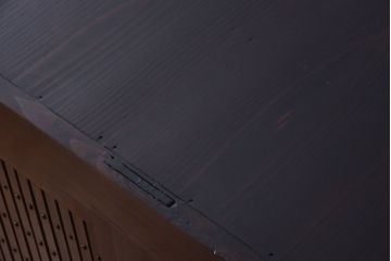 アンティーク家具　古民具・骨董　明治期　重厚な鉄脚付き!六尺水屋箪笥サイドボード(2)