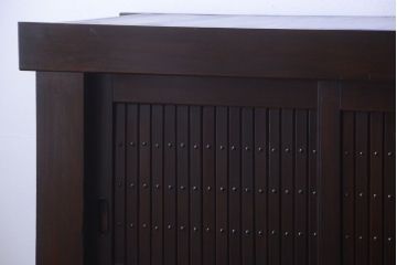 アンティーク家具　古民具・骨董　明治期　重厚な鉄脚付き!六尺水屋箪笥サイドボード(2)