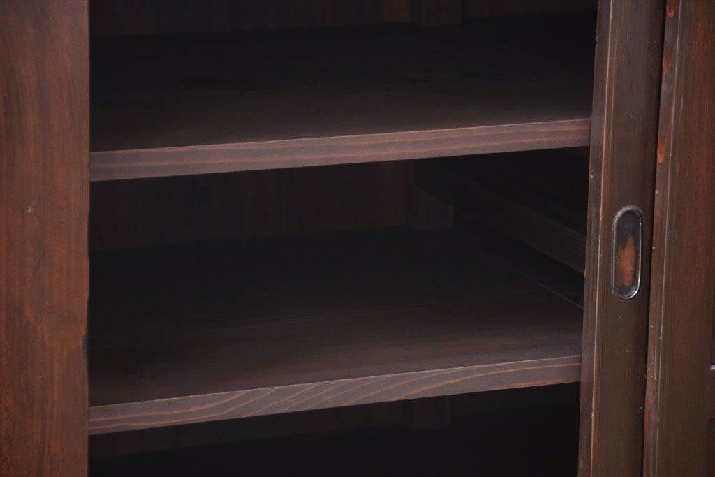 アンティーク家具　古民具・骨董　明治期　重厚な鉄脚付き!六尺水屋箪笥サイドボード(2)